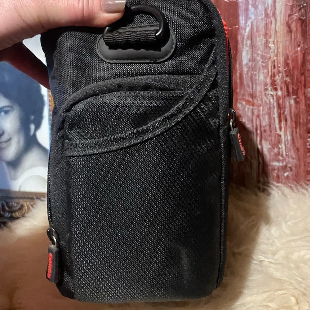 Cannon camera case - Picture 10 of 15